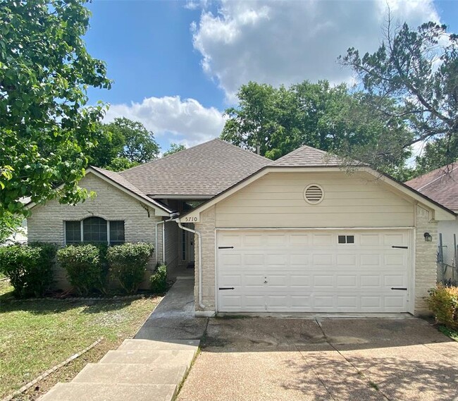 Photo - 5710 Lark Creek Dr House