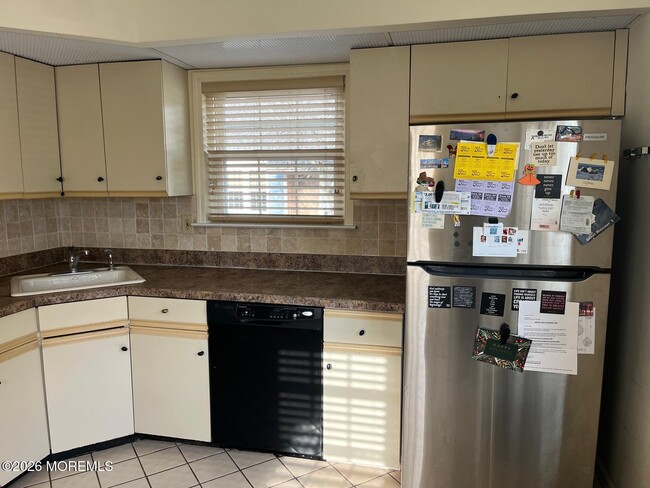 Photo - 27C Benjamin Franklin Dr