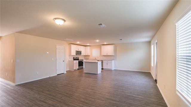 Photo - 472 Lake Erie Dr