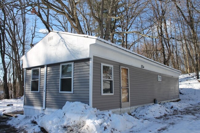 Photo - 192 Manchester St