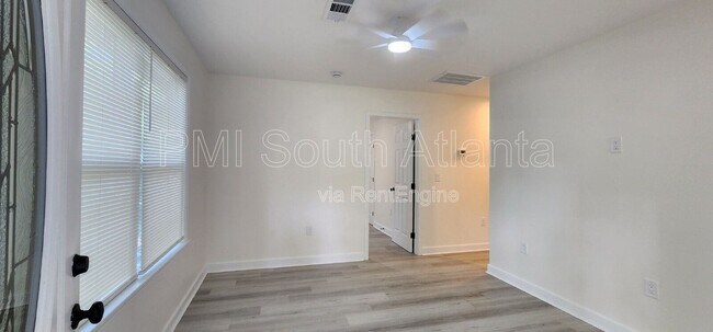 Photo - 179 Church St