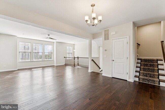 Photo - 43422 Robey Sq Townhome