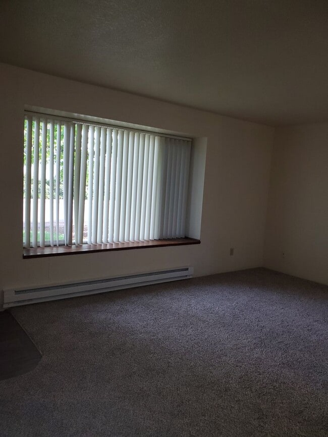 720 Walker Rd