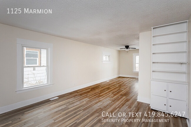 Photo - 1125 Marmion-