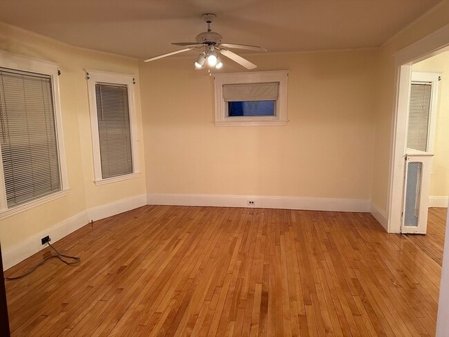 Photo - 158 Hillside Rd Unit 1