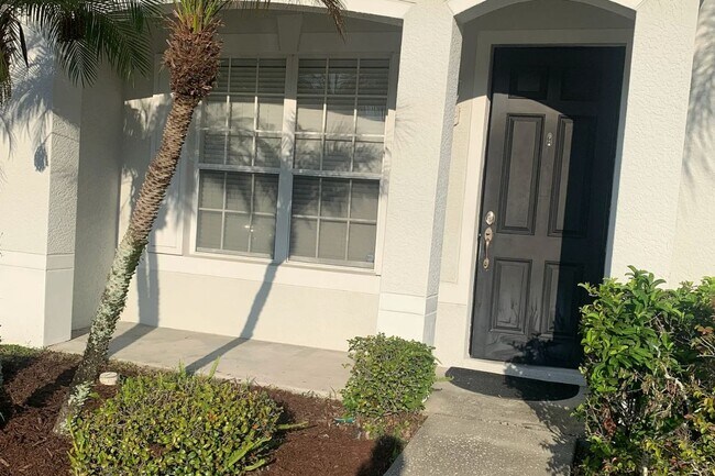 Building Photo - 12755 Sunland Ct