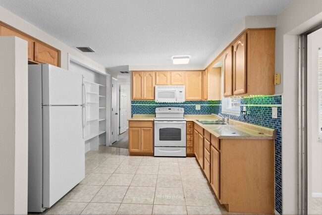 Photo - 2509 Sweetwood Dr