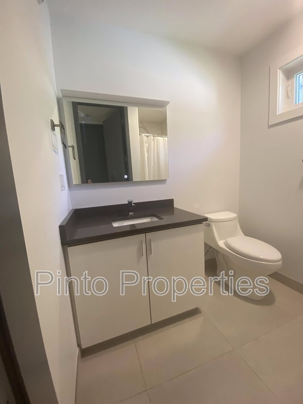 Photo - 10749-10786 86 Ave NW