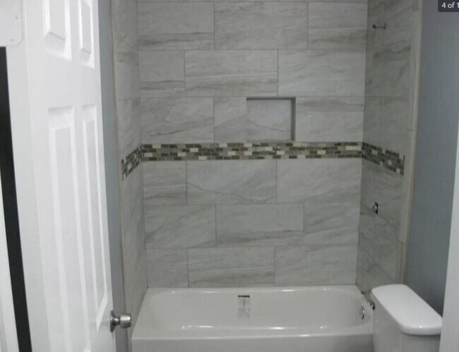 Photo - 1312 Bernard St