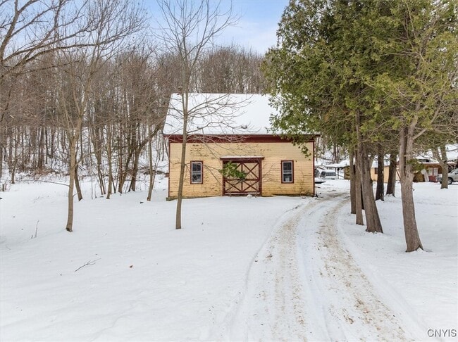 Photo - 7530 Dugway Rd