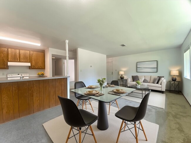 Building Photo - Spacious 1-bedroom home in Fremont! - Grim...