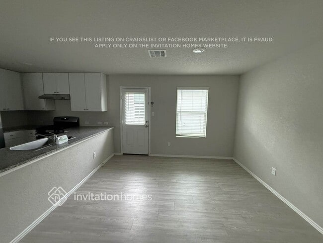 Photo - 14539 Southton Pond