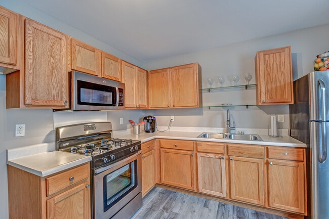 Photo - Orchard Park