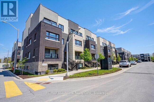 Photo - 1127 Cooke Blvd.