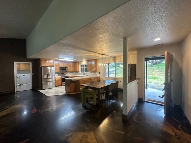 Photo - 2384 Choctaw Rd