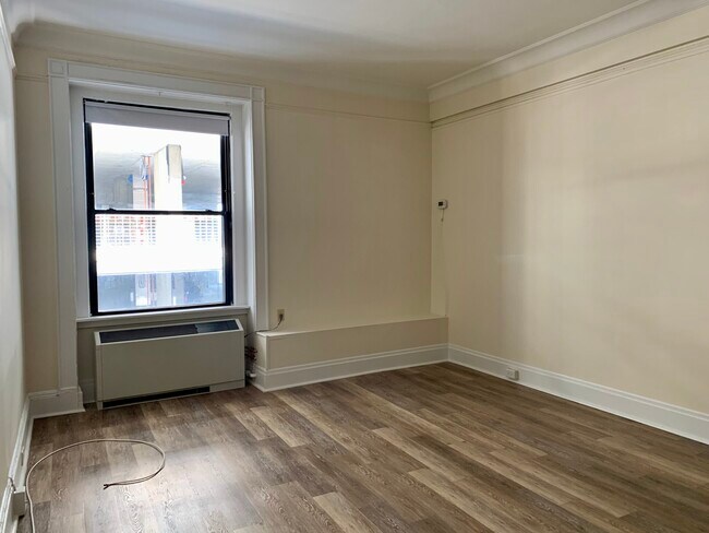 Photo - 62 Boylston St Unit 823