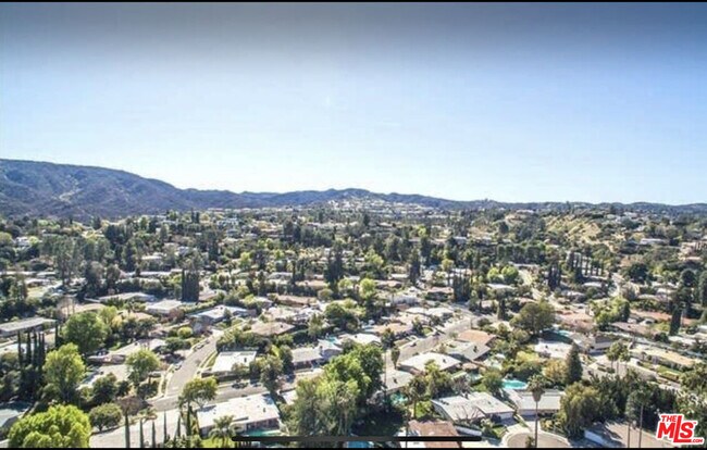 Photo - 19246 Liam Ln