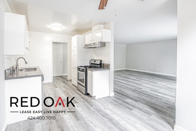 Photo - 4433 Colbath Ave Unit 22