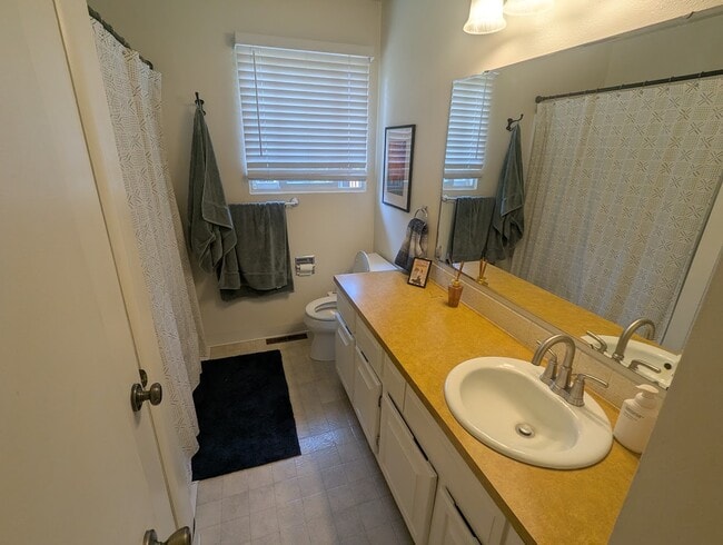 Photo - 424 Morrow St