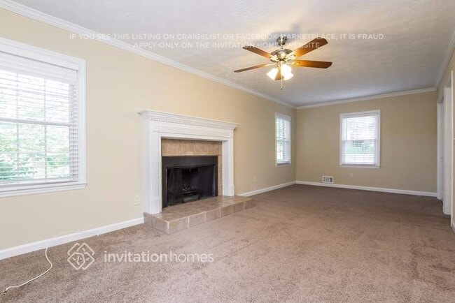 3195 Sharon Ln