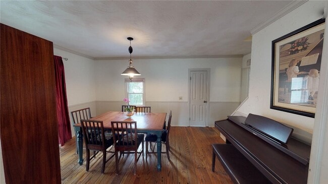 Photo - 20 Boughton Ave