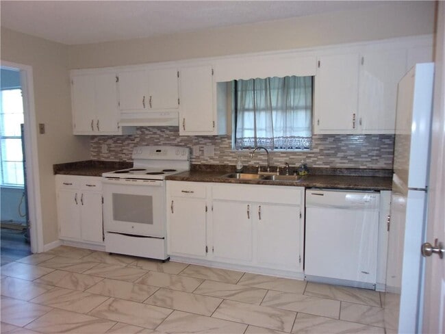Photo - 4368 Fathbrook Ln