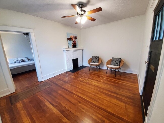 Photo - 3549 Galloway Ave