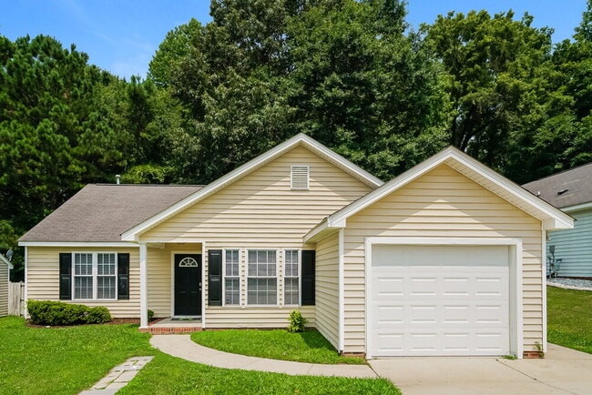 Building Photo - 4012 Mindspring Dr