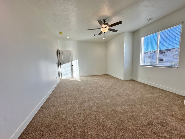 127 N 2480 W