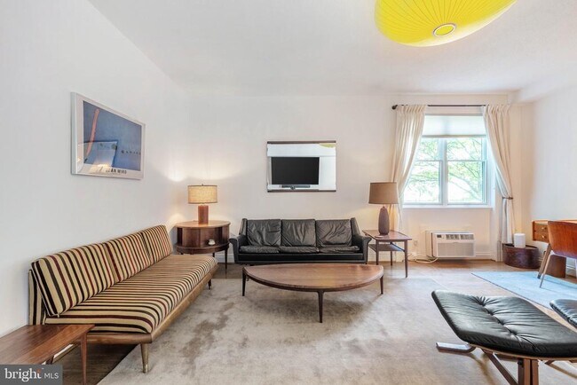 Photo - 3100 Connecticut Ave NW Unit 230