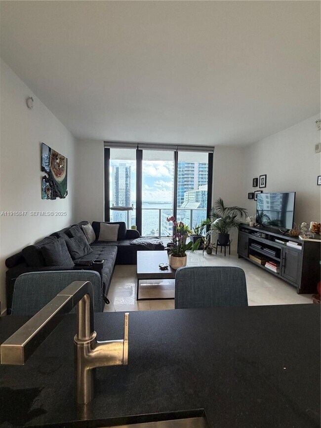 Photo - 1010 Brickell Ave Unit 2302