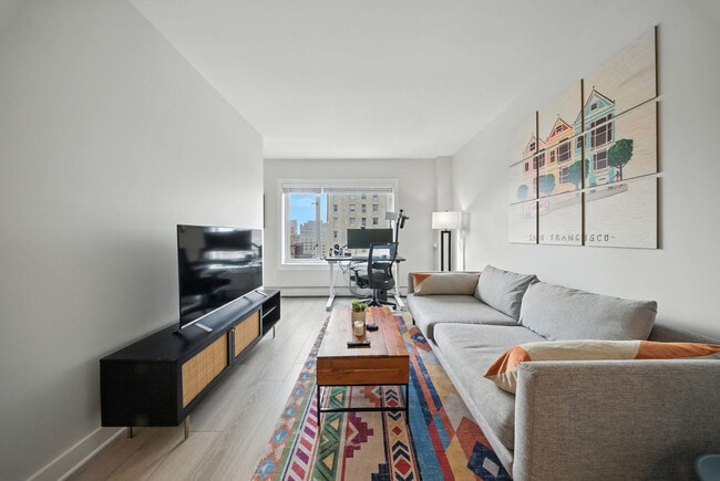 Photo - 899 Pine St Unidad FL16-ID1461468P