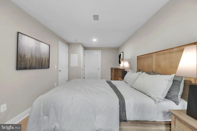 Photo - 1801 Market St Unit 2205