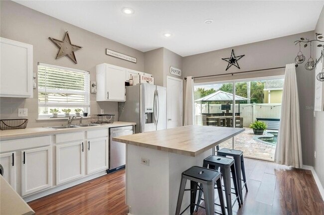 Photo - 318 Clydesdale Cir