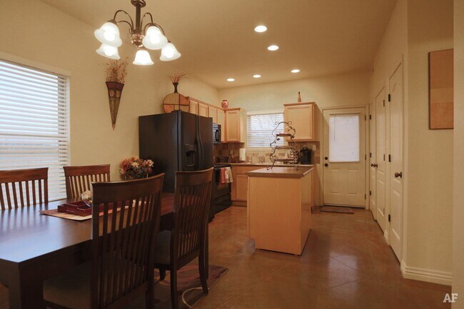 Photo - Jenne Hill Townhomes & Seasons Brook Estates