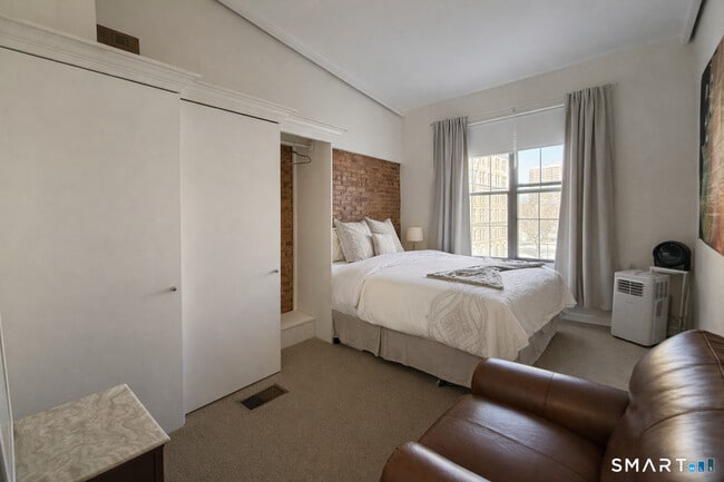 Photo - 58 Capitol Ave Unit 3