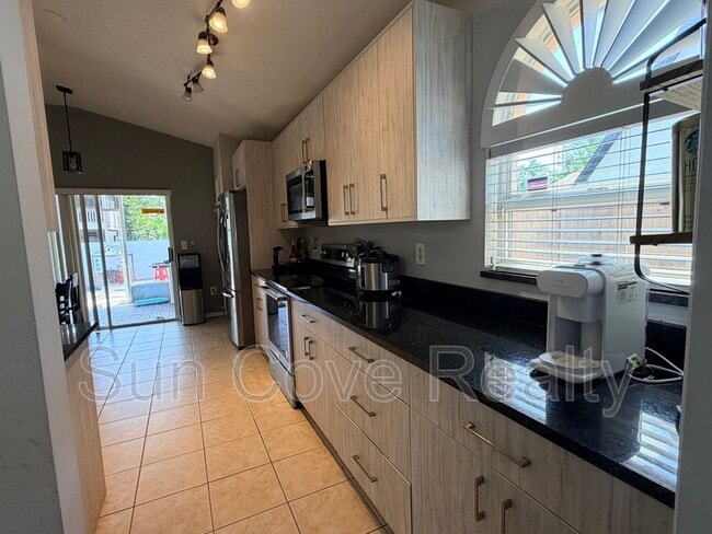 Photo - 8833 Cypress Hammock Dr