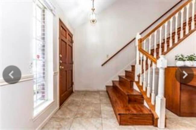 14303 Oak Chase Dr