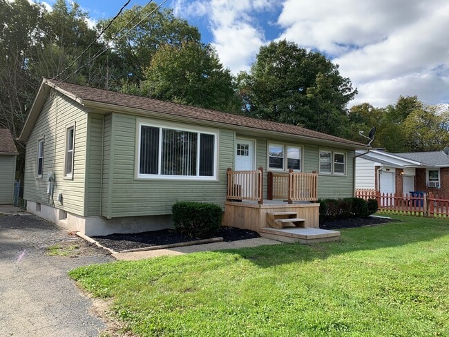 Photo - 311 Ventura Dr