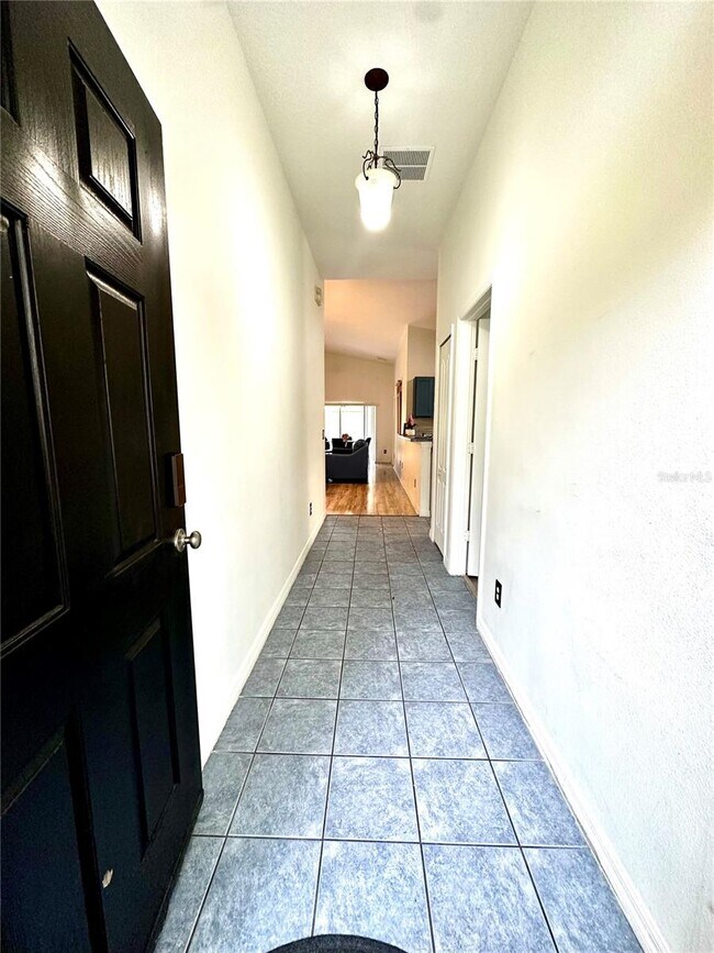 Photo - 893 Sandy Ridge Dr