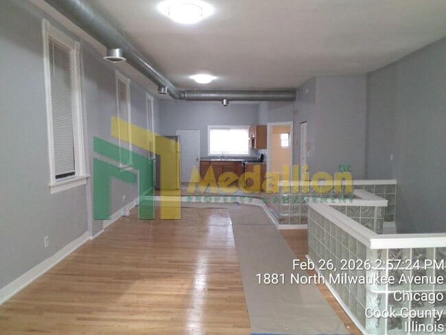 Photo - 1877 N Milwaukee Ave Unidad 3