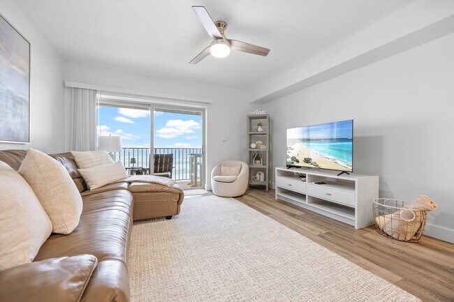 Photo - 199 Jimmy Buffett Mem Hwy Unidad FL2-ID1044475P