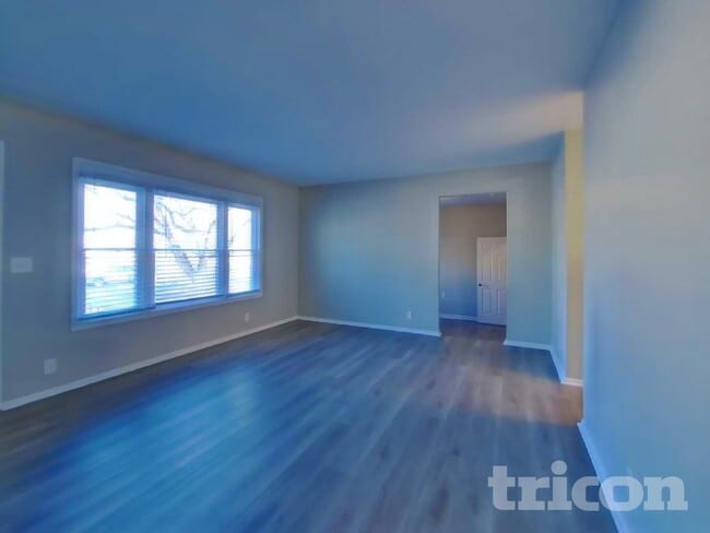 Photo - 2463 Yolanda Trail