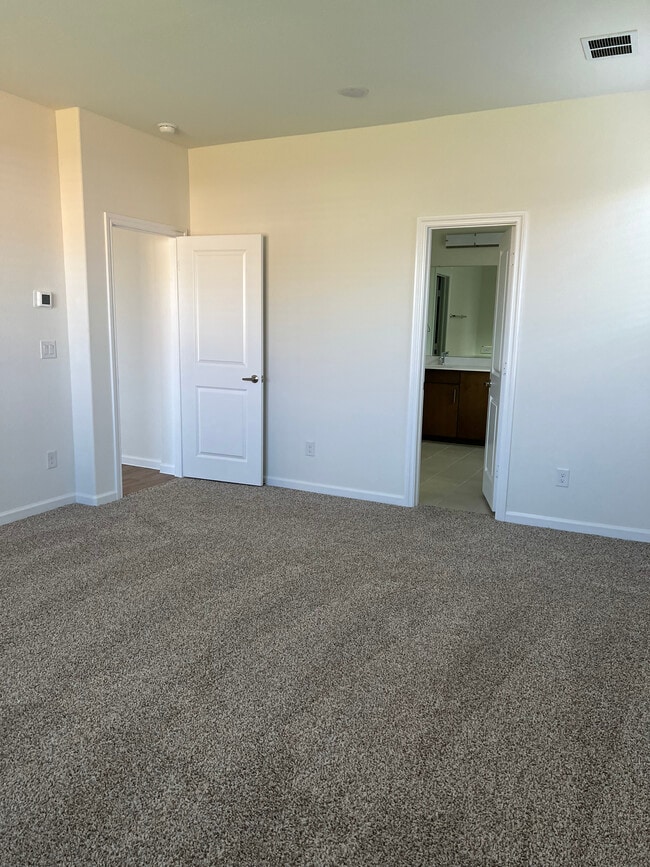 Photo - 1243 Mill Pl
