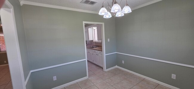 Photo - 2114 Ray Ave