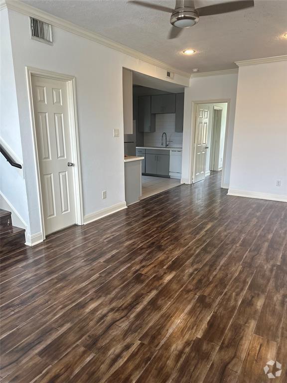 Building Photo - 3738 Lehall St Rental
