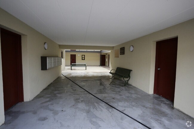 Photo - 3501-3503 Holly Hill Rd