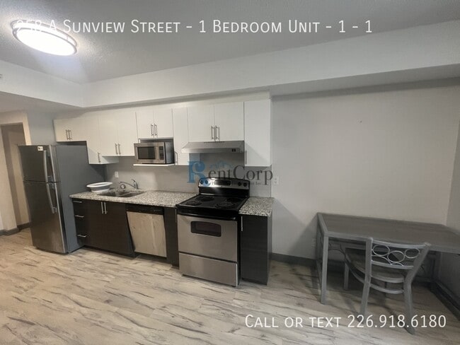 Photo - 258 Sunview St