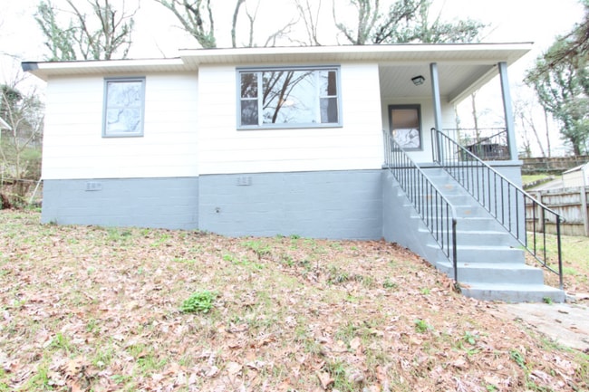 Building Photo - 816 Vanderbilt St