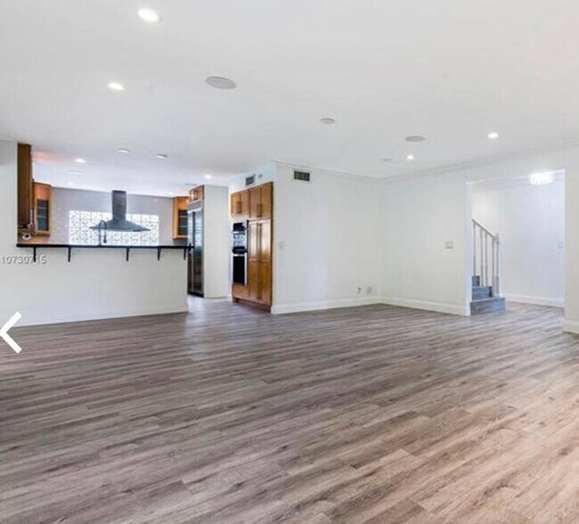 Photo - 1000 SW 19th St